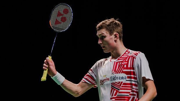 法国队逆转韩国队，安赛龙扛起全队