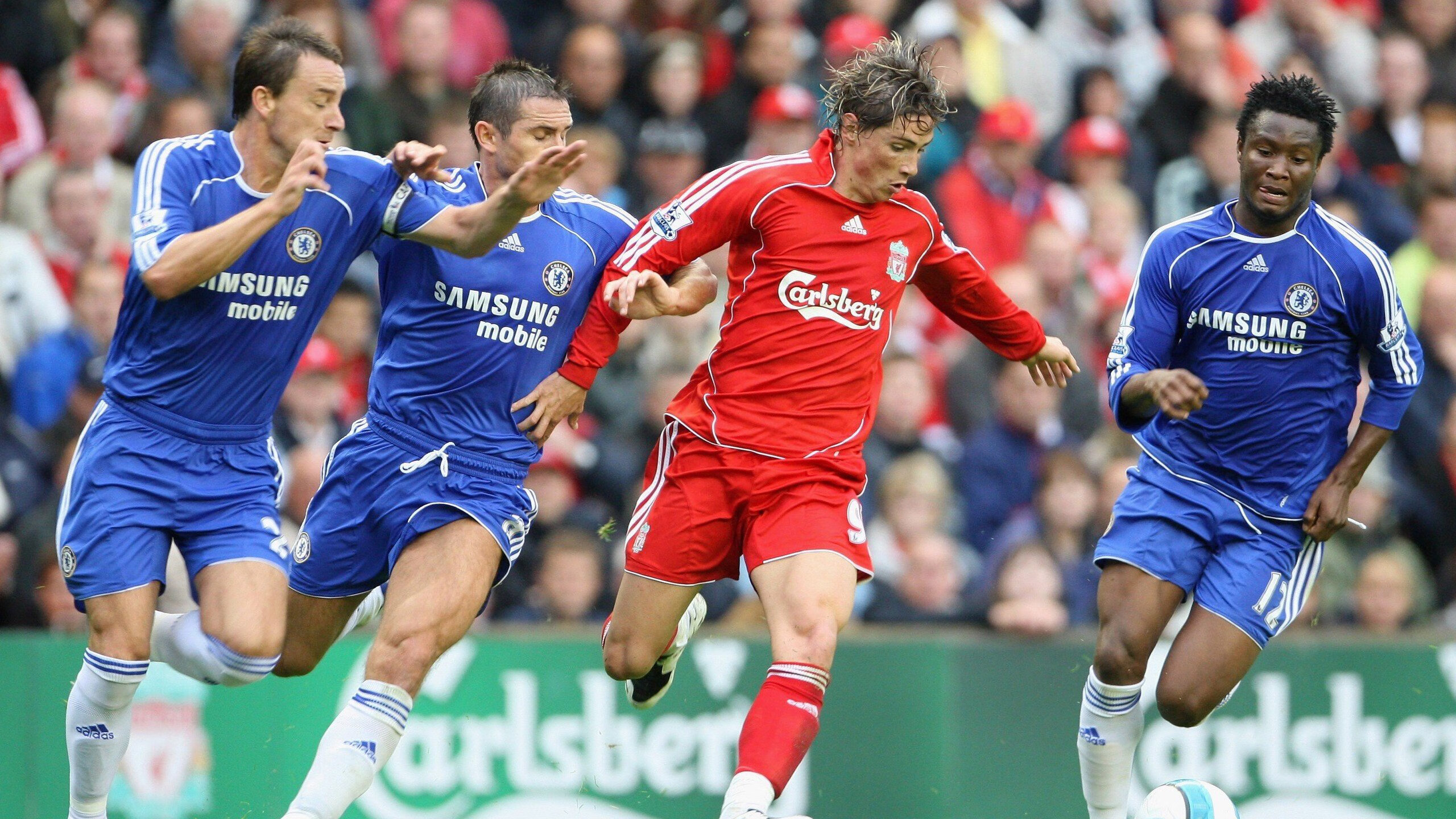 绿茵场与篮球馆的平行叙事,德甲争冠焦点战与开拓者加时胜新疆的双重奏